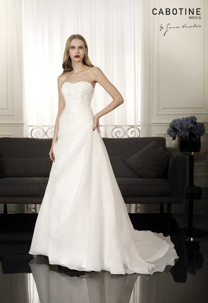 Poročna obleka LeLude