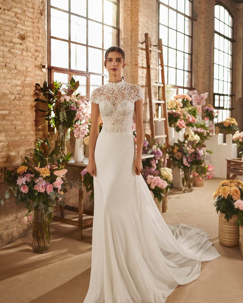 Poročna obleka XELENA