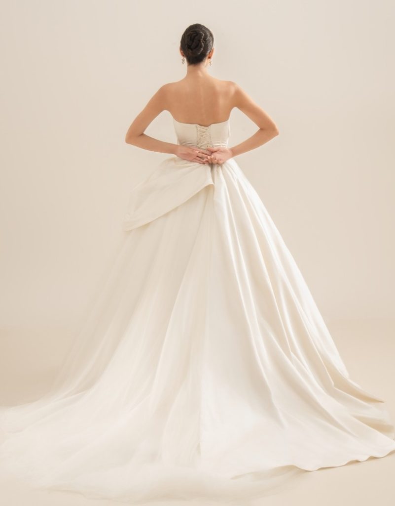 Poročna obleka BEAUTY